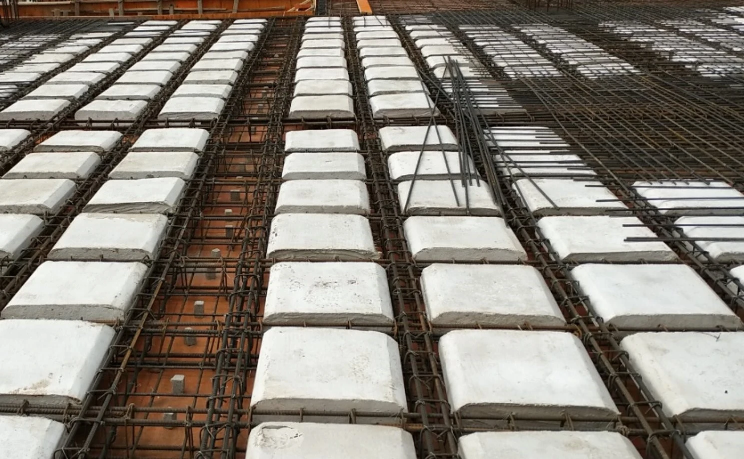现浇空心楼盖GRC薄壁方箱